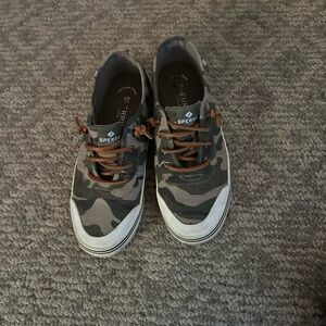 Sperry Women's Gray and Tan Boat Shoes